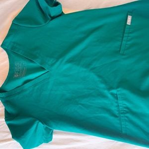 XS Figs Casma Hunter Green Scrub Top
